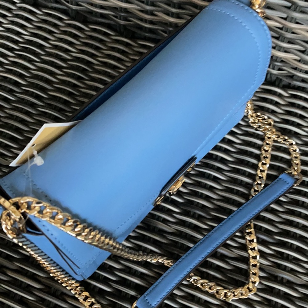 Michael Kors Kinsley Medium Flap Shoulder Bag Crossbody in French Blue - Picture 16 of 16